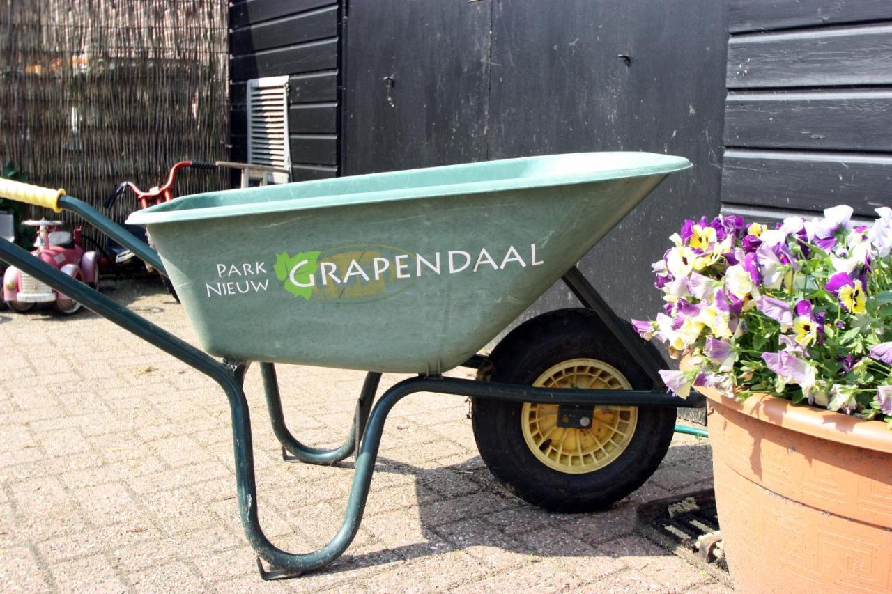 Park Nieuwgrapendaal Hotel Terwolde Bagian luar foto